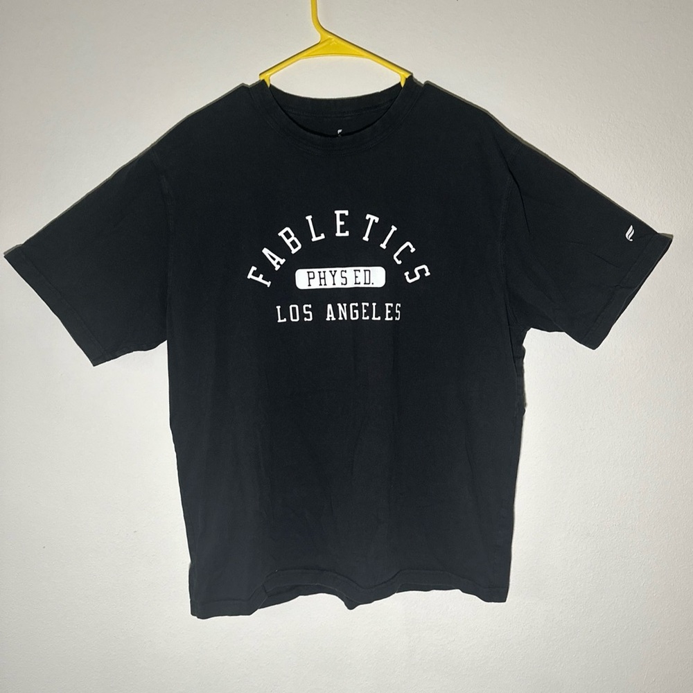 Men’s Fabletics XL T-Shirt